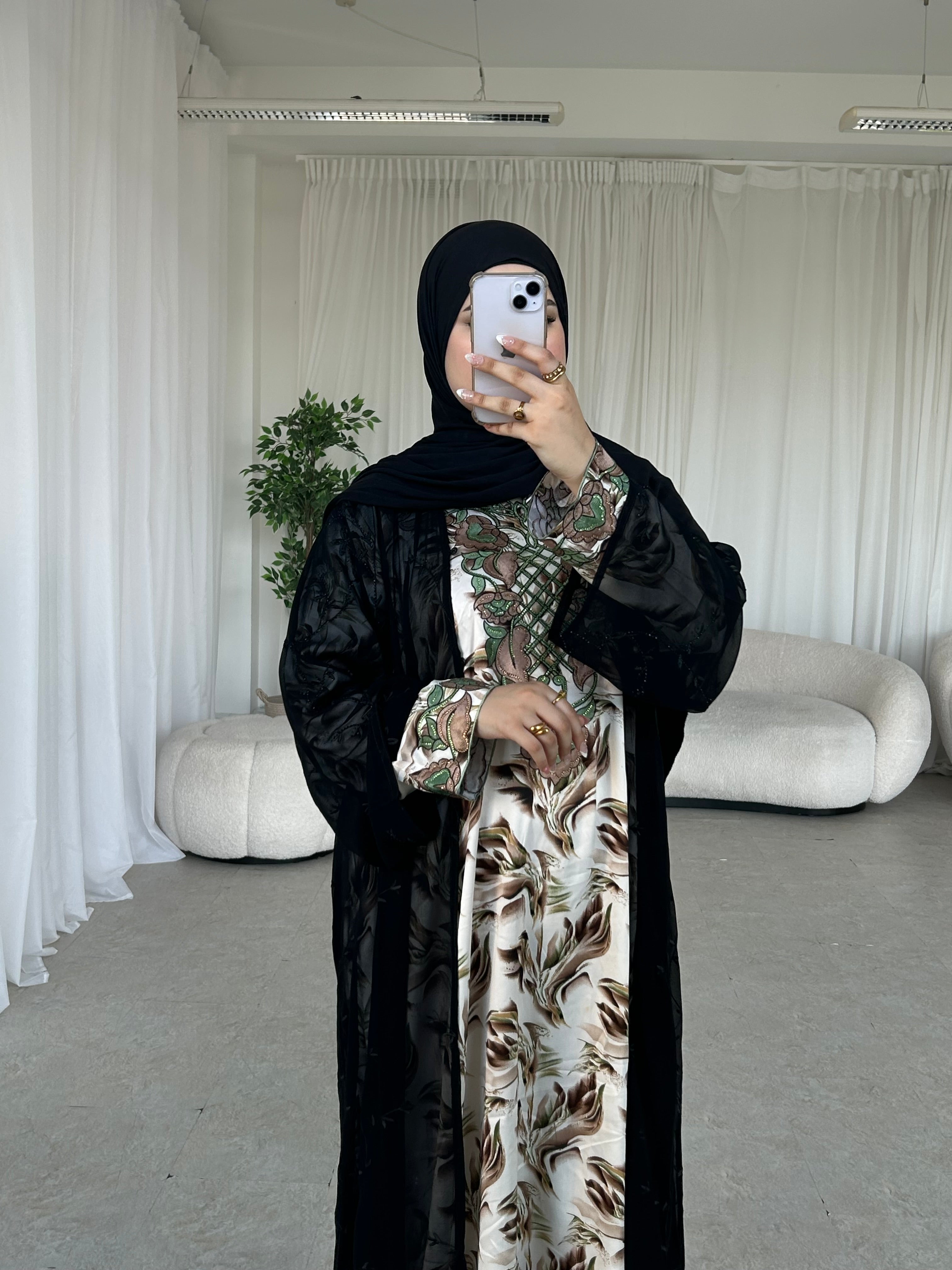 Diamonte Abaya