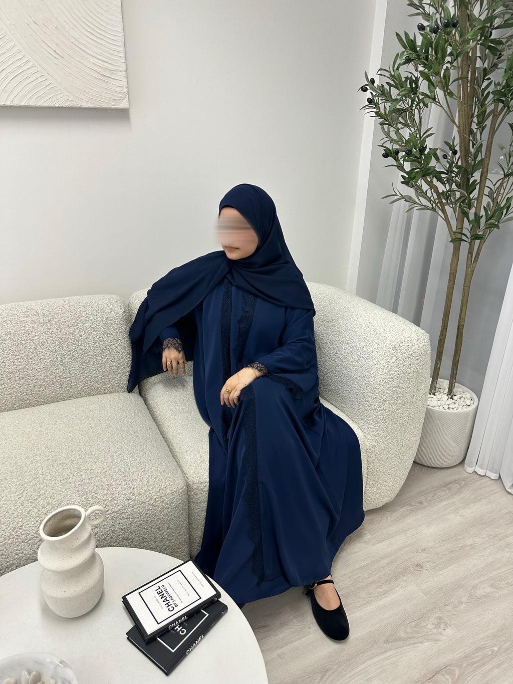 Noora Lace Abaya (Full Set)