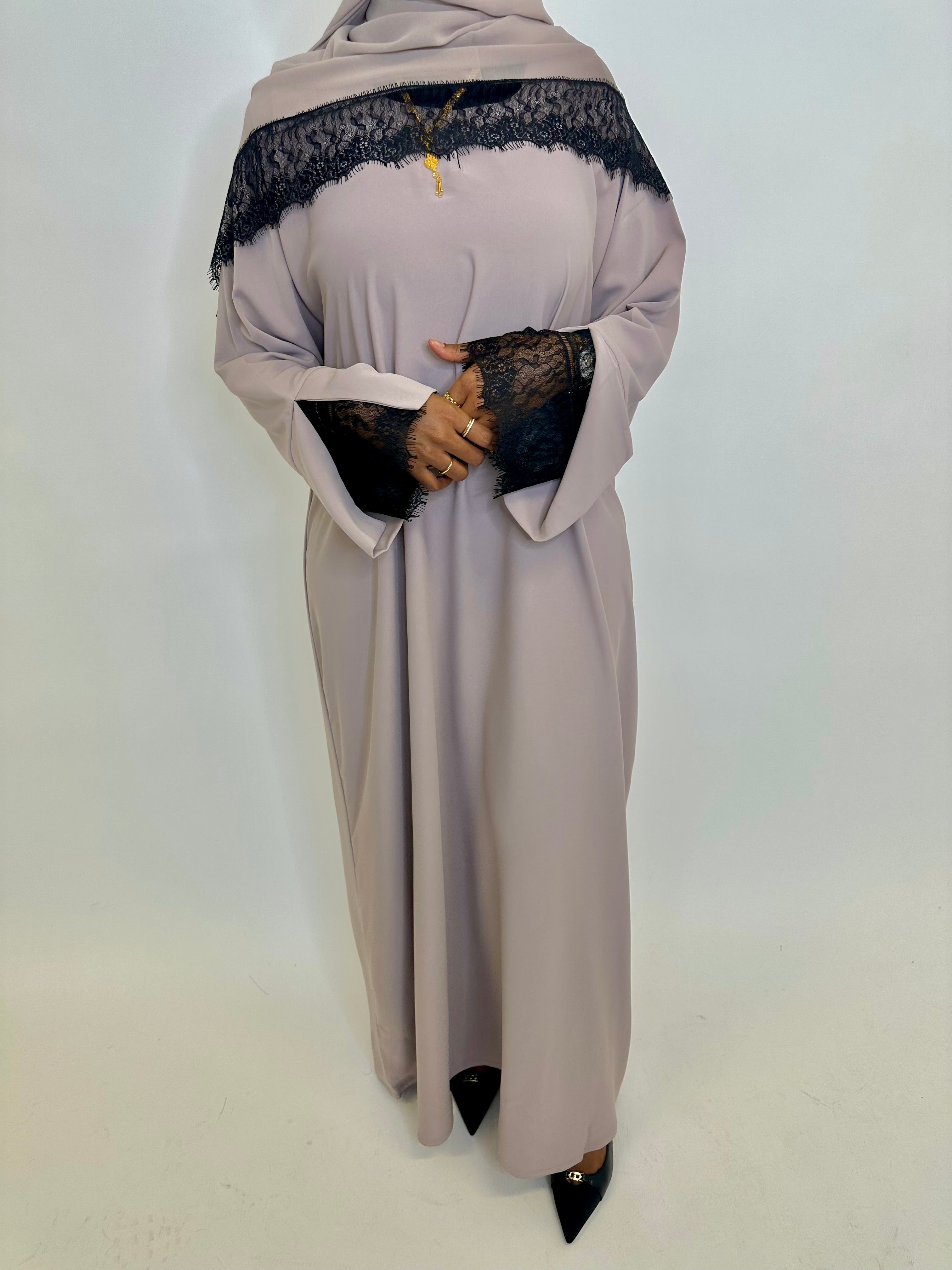 Taupe Closed Lace Abaya set